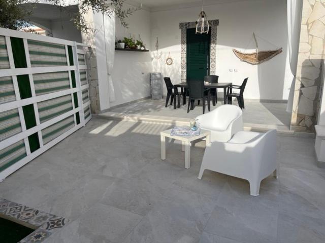 Holiday Rooms Ninfa Avola Esterno foto